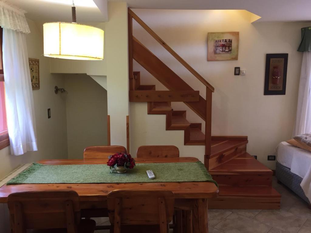 Bungalows Maniu Bariloche Zewnętrze zdjęcie